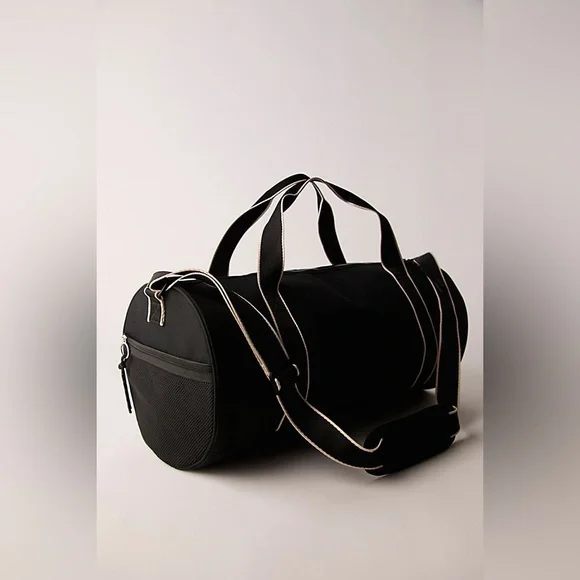 NWT FP Movement Good Sport Duffle Bag ~Black~ - Picture 2 of 3